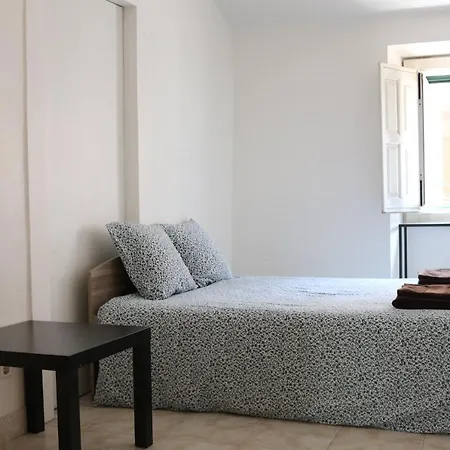 Bica Economy Ii Gæstehus Lisboa